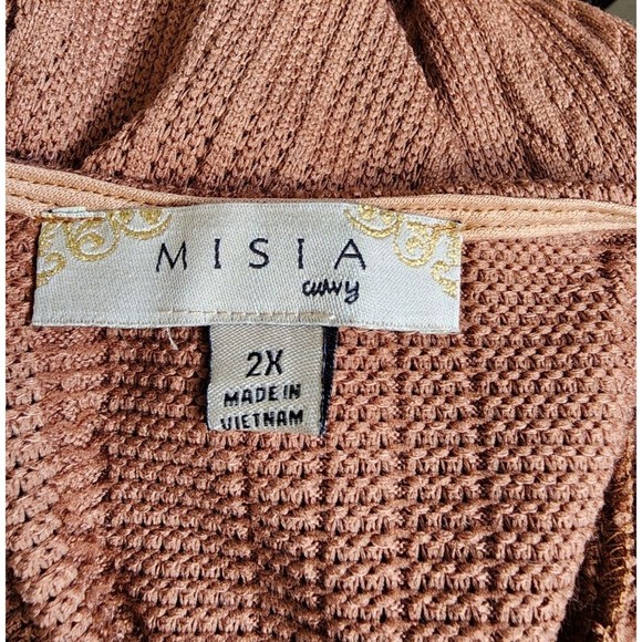 Misia Curvy Size 2X Top Jeweled buttons NWT Brown - Picture 7 of 8